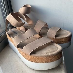 Steve Madden Platform Sandals with Elastic Strap- Beige, 9.5